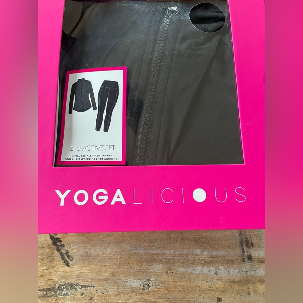 New Yogalicious Jacket & Legging Set